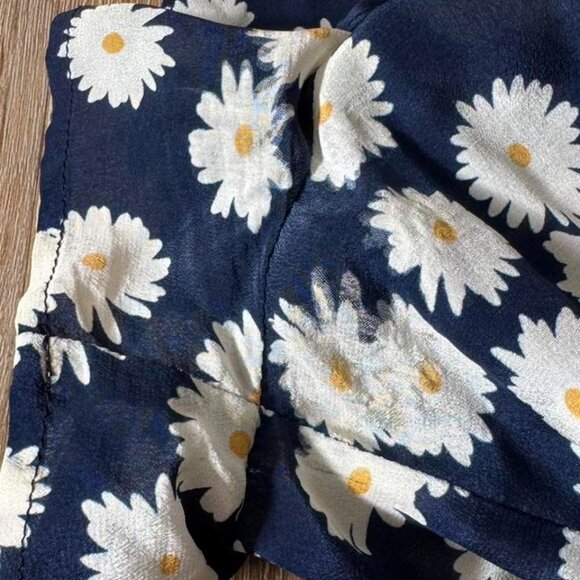 Realisation Par Blue and white daisy floral 100% silk ruffle wrap dress size S - Picture 5 of 5